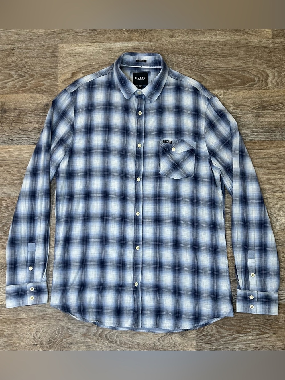 Guess Men’s Button Down Plaid Shirt - Mens Size XXL Slim Fit - Navy/Blue/White
